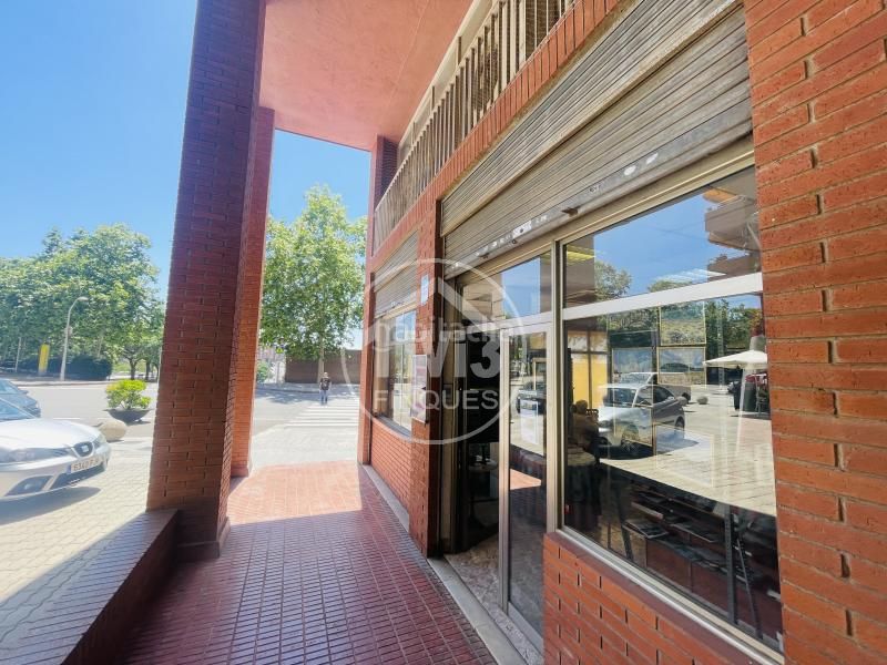 Foto d8b4d571-4d41-4056-8e80-221d5c93b654. Local comercial a Sant Joan-TV3 Sant Joan Despí