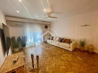 Location Appartement  Carrer de manila. Piso recién reformado en les corts