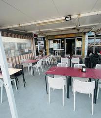 Location Local commercial  Carrer muelle ribera-h. Local en el puerto de hospitalet