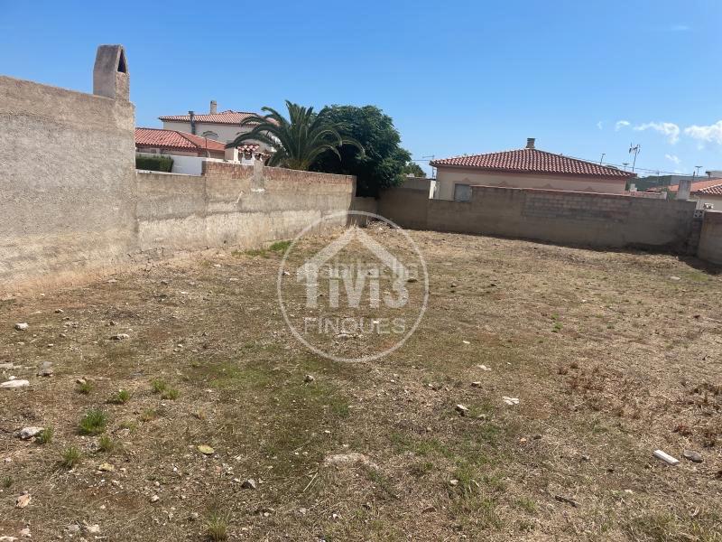 Foto 6a545bf2-d535-4976-8f35-d844c51de3be. Fondo rustico in Centre Miami Platja