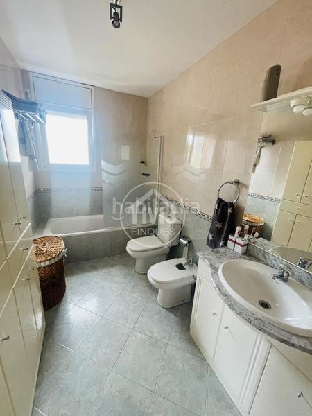 Foto 2c346661-dfd6-443c-9471-6334b7ff6bb6. Apartamento  en Centre Miami Platja