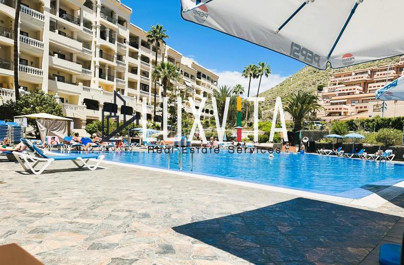 Foto 6e9fdd86-574f-4c14-89ff-a6519e8ed263. Apartament amb piscina a Los Cristianos Arona