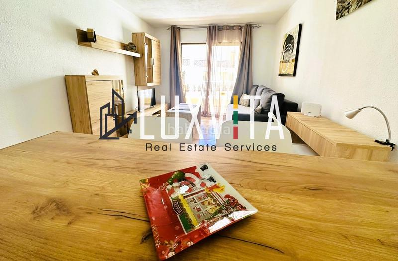 Foto 8016624c-0a3c-4683-8619-c242ed075bee. Apartament amb piscina a Los Cristianos Arona