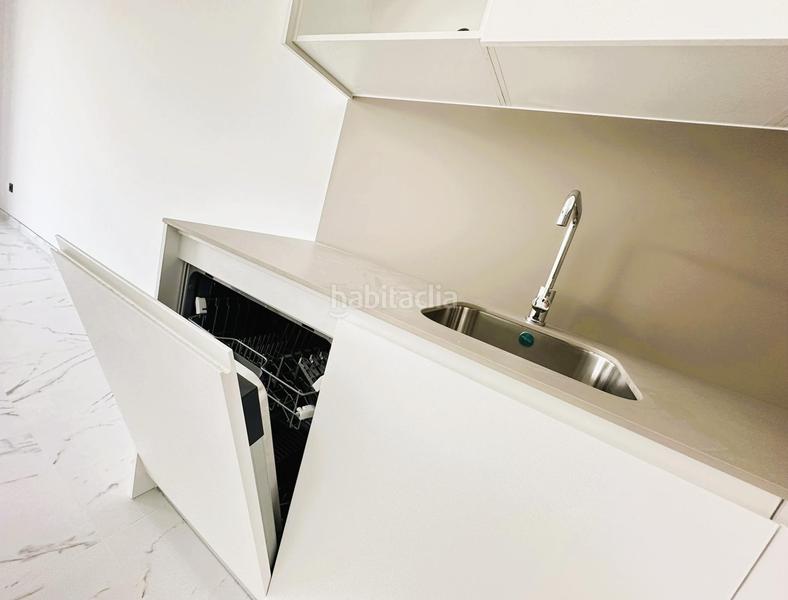 Foto 2b6d4e97-32c1-4cc1-8188-1379c9332c28. Appartement avec parking piscine dans Playa Fañabé Alto Adeje