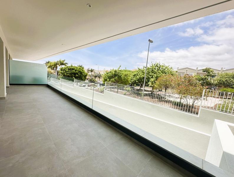 Foto aa410122-2291-452e-bdc8-88daa8746ca3. Appartement avec parking piscine dans Playa Fañabé Alto Adeje