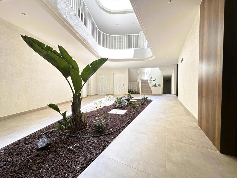 Foto c8688dbc-c61b-4dbb-bf04-5ff068851fa3. Appartement avec parking piscine dans Playa Fañabé Alto Adeje