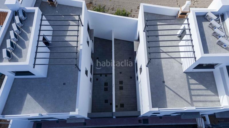 Foto bf7bb6ce-39ca-4de5-8dfa-97bfe11fdb2b. Casa adossada amb aparcament a San Miguel San Miguel de Abona