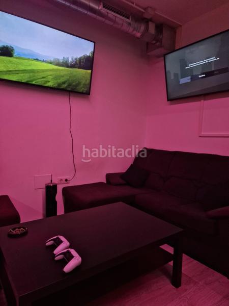 Foto 56b01e0a-3719-493e-8aa7-1486f718fb2c. Locale commerciale in avenida de rafael puig lluvina 3 in Arona