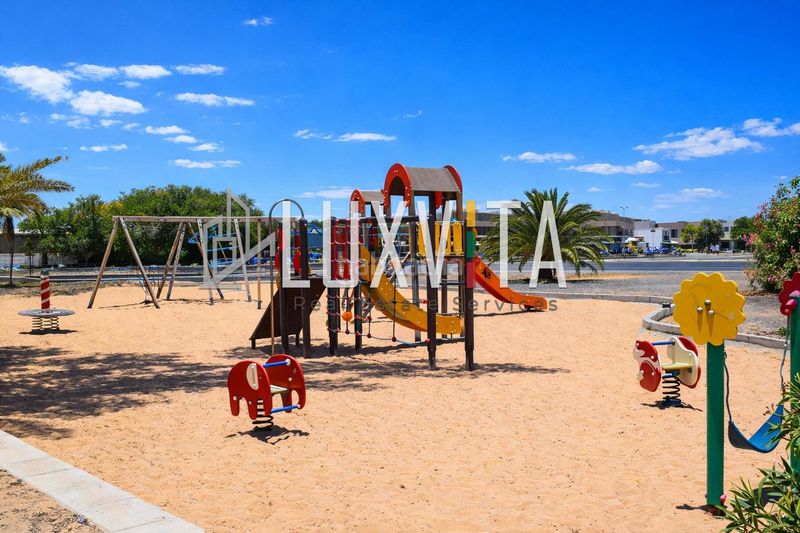 Foto 897aad4b-4296-420e-8342-5cc716bc07e5. Apartament amb aparcament piscina a Costa del Silencio Arona