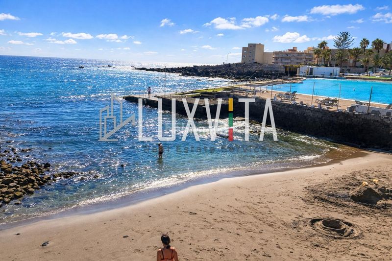 Foto 8f668946-9ce1-4923-aade-b6c0c2297c7b. Apartament amb aparcament piscina a Costa del Silencio Arona