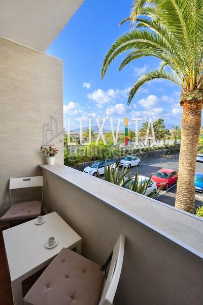 Foto ae7050a4-5689-48db-bd03-faa6f9a066e2. Apartament amb aparcament piscina a Costa del Silencio Arona