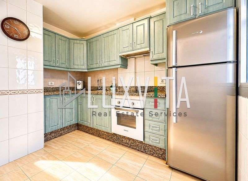 Foto 0f6df59c-0f96-4ca8-86c1-1d162bc702d8. Apartament amb aparcament a Alcalá Guía de Isora
