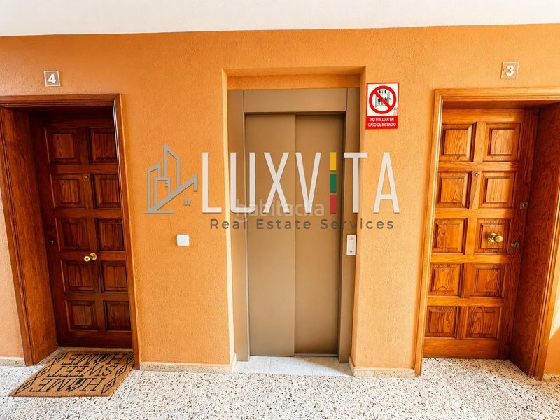 Foto 968df264-fa82-4af1-93e2-606fb67d15ba. Apartament amb aparcament piscina a Los Cristianos Arona