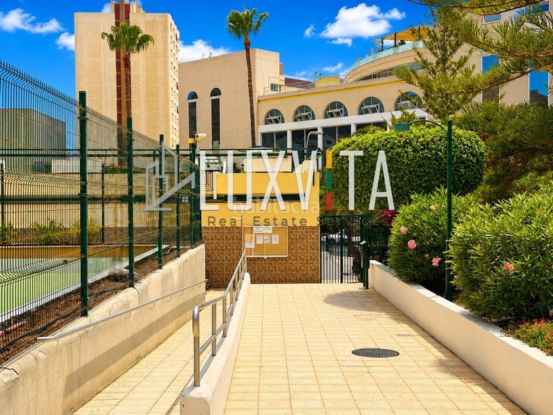 Foto 9f92ce85-a4d4-4a6a-b3ff-a6d56dc42a11. Apartament amb aparcament piscina a Los Cristianos Arona