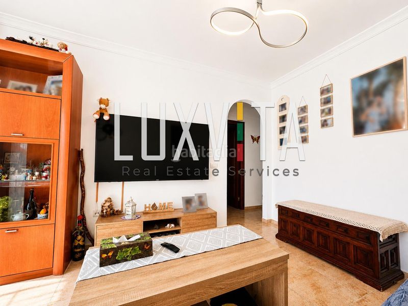 Foto 2fb23bd2-fbd7-4f38-aed7-ec0d08192e4b. Apartament amb aparcament a Valle San Lorenzo Arona