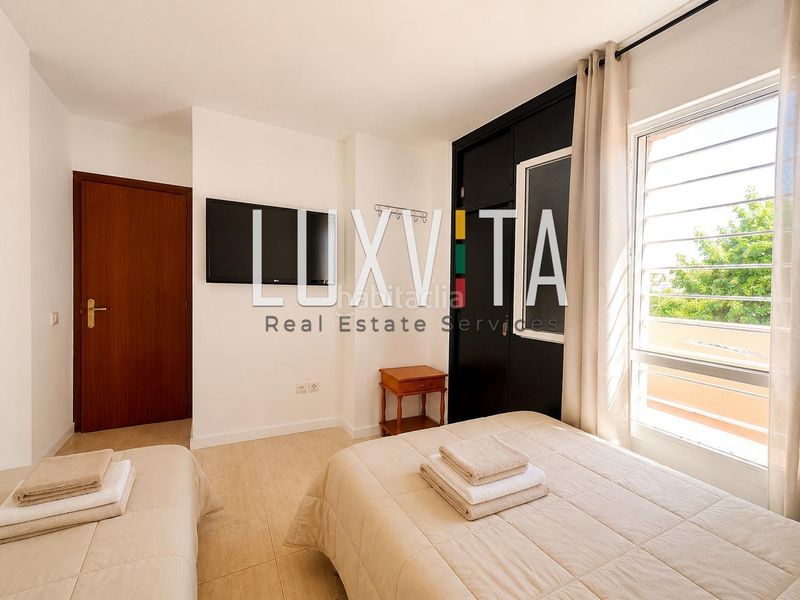 Foto 53018529-aa4a-4d17-ab70-8f91333e689d. Apartament amb piscina a Playa Fañabé Alto Adeje
