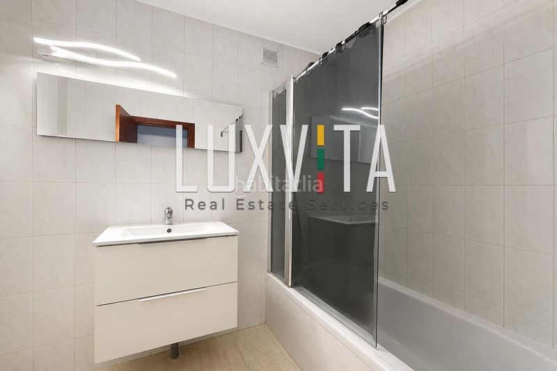 Foto 5881b1bd-6acf-44de-b1b3-e42d350fabd3. Apartament amb piscina a Playa Fañabé Alto Adeje