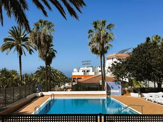 Apartament a Avenida Avenida Santiago Puig 7