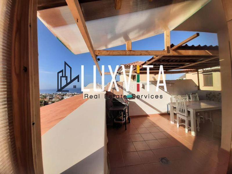 Foto 09ebaffb-e181-4172-b3d8-5dd7a6ee0d0e. Maison jumelée dans calle del cardón 5 dans Playa Fañabé Alto Adeje