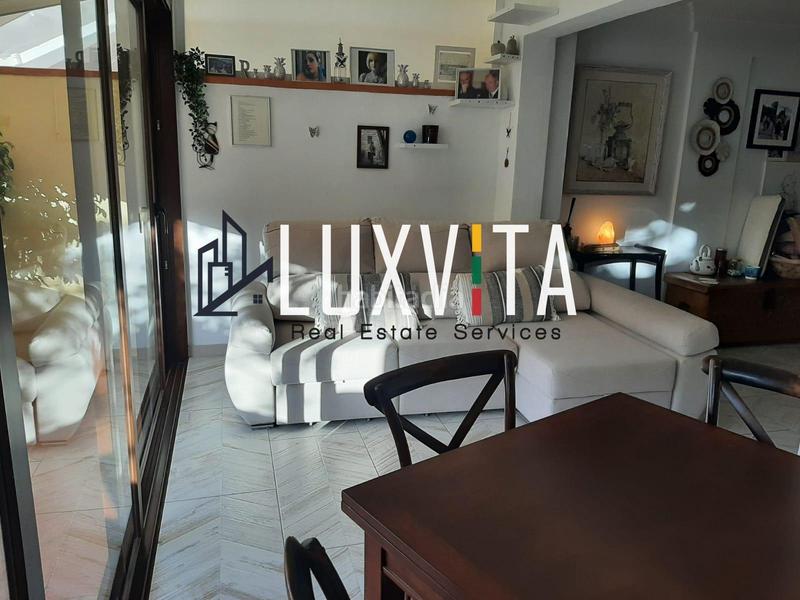 Foto 7368a89d-ea79-4051-88a8-bb151e54b600. Maison jumelée dans calle del cardón 5 dans Playa Fañabé Alto Adeje