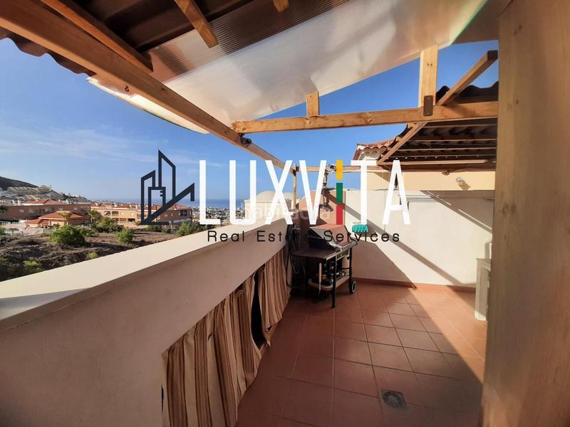 Foto e807f5f5-01e7-4988-ba4e-81ecff510982. Maison jumelée dans calle del cardón 5 dans Playa Fañabé Alto Adeje