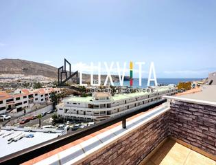 Penthouse en Calle eucaliptus 11. Dos apartamentos en uno con tres dormitorios, dos terrazas y vis
