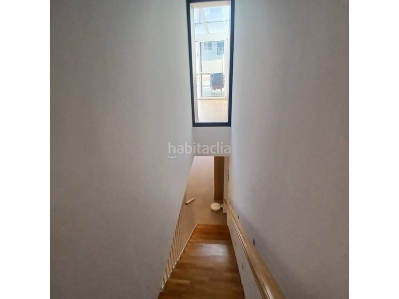 Foto 2bdda924-3bc8-4465-85eb-dbc6b3e206d9. Casa amb calefacció aparcament a Ca n'Aurell Terrassa