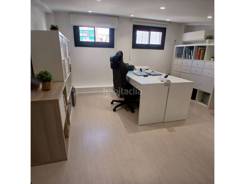 Foto 2e2c9610-6fcc-4b0e-a8fd-b8282f6c3173. Casa amb calefacció aparcament a Ca n'Aurell Terrassa