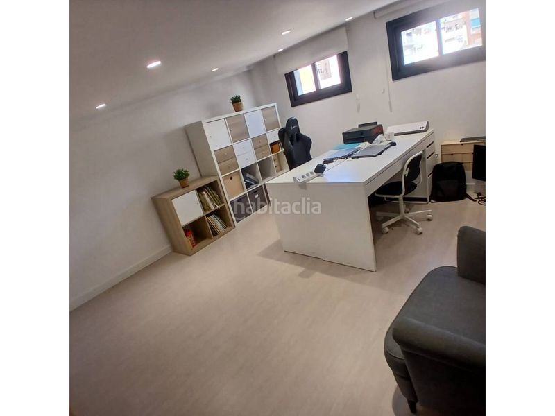 Foto 9e01ff2f-3aed-4dd0-a90d-68fd8cac0309. Casa amb calefacció aparcament a Ca n'Aurell Terrassa