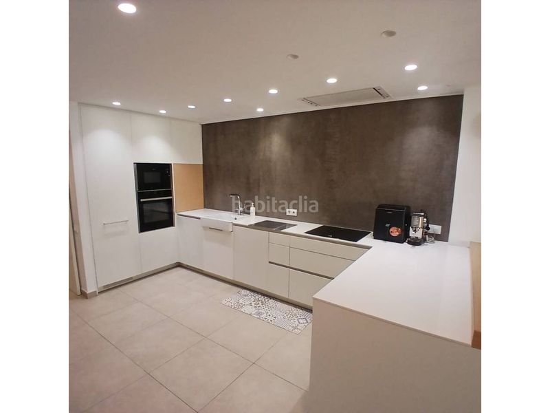 Foto c476220b-6eac-4d24-b9ab-ec6e08d86c22. Casa amb calefacció aparcament a Ca n'Aurell Terrassa