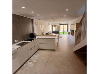 Casa  Calle beethoven. Casa diseño obra nueva can aurell