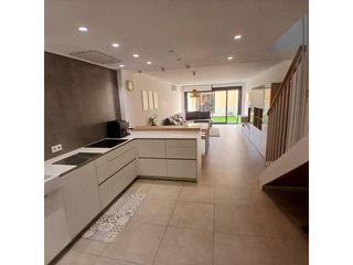 Haus in Ca n'Aurell. Casa diseño obra nueva en can aurell