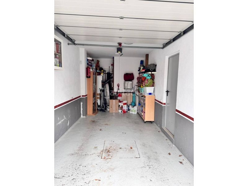 Foto c4dd4d9e-6712-4272-ab6f-56d23471183f. Casa amb calefacció aparcament a Ca n'Aurell Terrassa