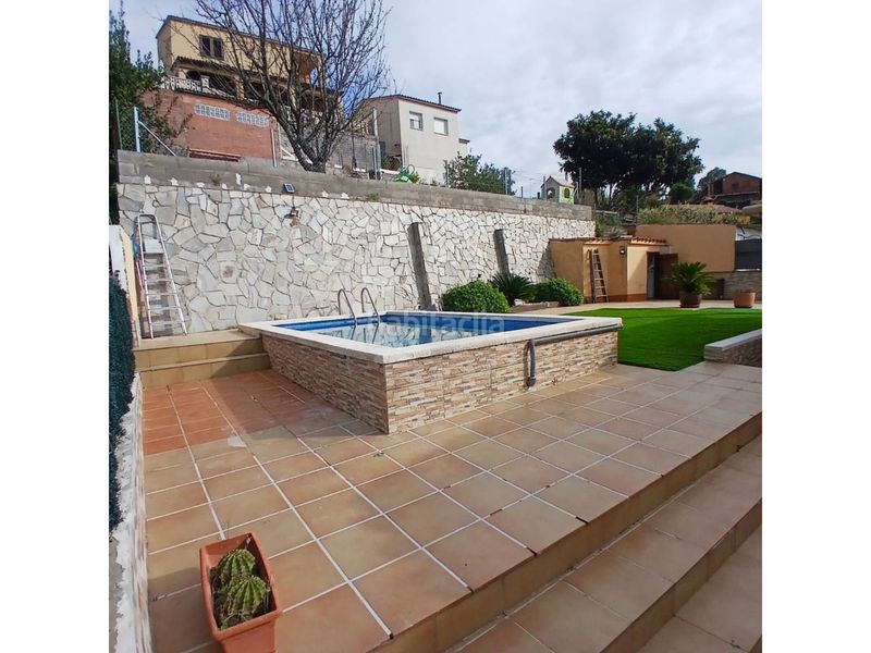 Foto fba47d52-4d5c-40f2-b3fd-eadef845d42f. Xalet amb calefacció piscina a Piera