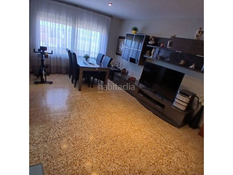 Foto 3e865939-df2b-49b3-a911-3565a790934f. Àtic amb calefacció a Ca n'Aurell Terrassa