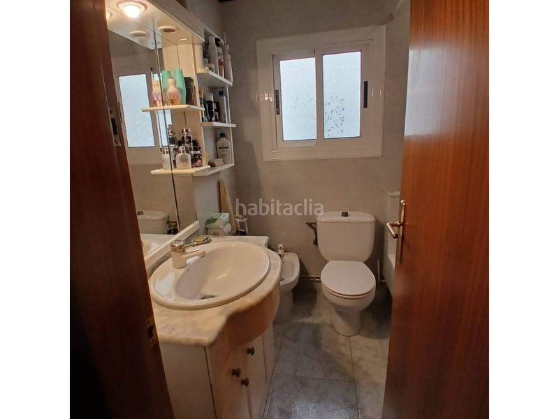 Foto c348464a-0c05-489f-b791-0bde82276266. Àtic amb calefacció a Ca n'Aurell Terrassa