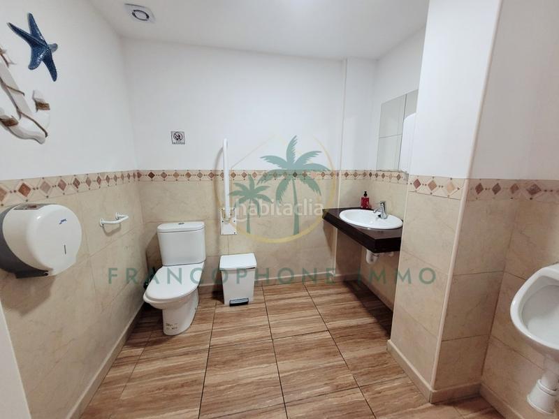 Foto 0f21ed2d-facd-422f-be80-45b4b3c5b33e. Local comercial en carrer rap 3 restaurante totalmente equipado apartamento de 2 habitaciones a 350m de la playa en Dénia