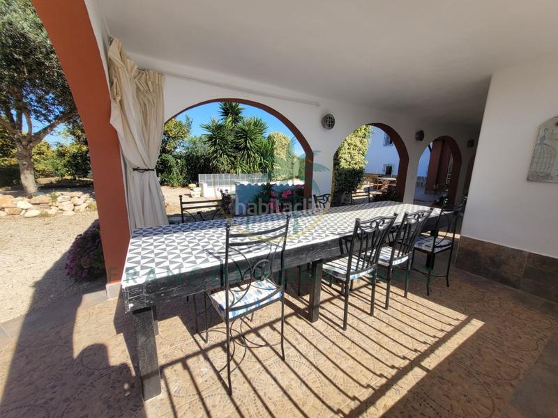 Foto aa63edeb-89da-483c-b5f3-8ba0327f6f0b. Haus in partida sant josep in Oliva pueblo Oliva