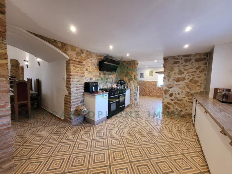 Foto bc4aab11-09d3-40a8-b12d-6bb8c4e7fa3c. Haus in partida sant josep in Oliva pueblo Oliva