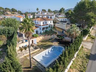 Casa  N/a. Casa mediterránea con potencial, a 10 minutos de la playa en den