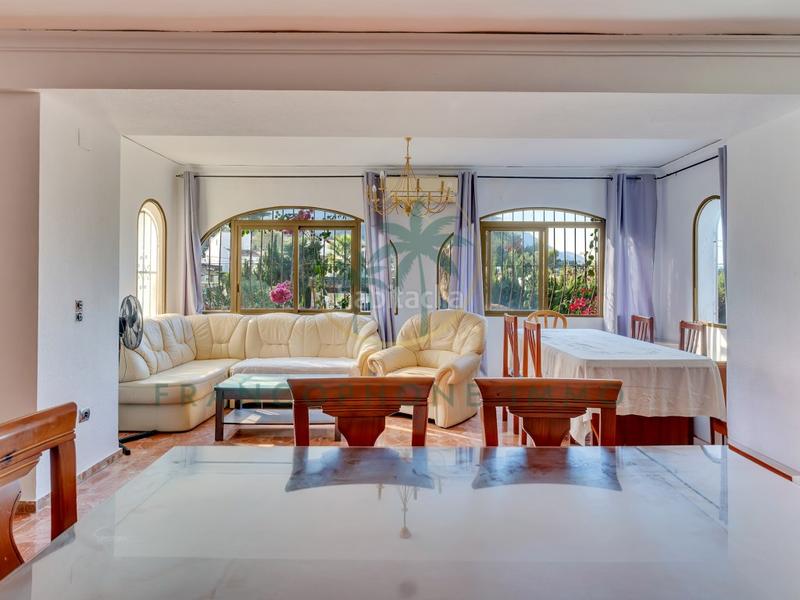 Foto 391ff4ac-c775-4e6c-bdc7-c0d71c4ce93e. Haus in Las Rotas / Les Rotes Dénia