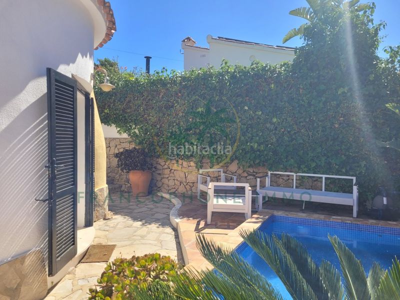 Foto a755ec71-14c9-4a7d-b4c9-9ee3ccc17fbb. Casa a El Montgó Dénia