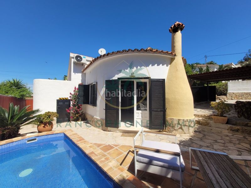 Foto aba300e3-ba5c-45e8-ba79-05fb9bd006a8. Casa a El Montgó Dénia
