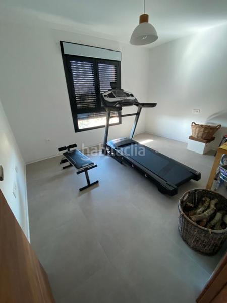 Foto d0d342fd-cc3e-4941-8f43-83ad31f8a67a. Chalet de diseño en Ruta de la Plata Cáceres