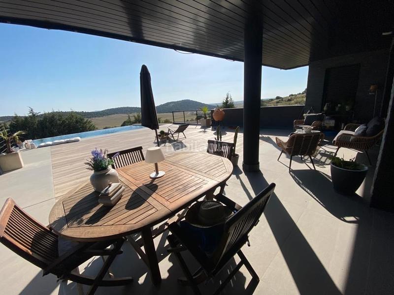 Foto f68720c7-d1d4-44ce-b865-08d76875d897. Chalet de diseño en Ruta de la Plata Cáceres