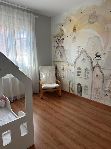 Foto 29c6b05d-7fd6-4975-942f-551bbe435075. Chalet mit heizung parking in Montesol - Mejostilla Cáceres