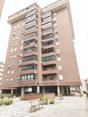 Attique  Calle doctor marañón. Piso en las tres torres