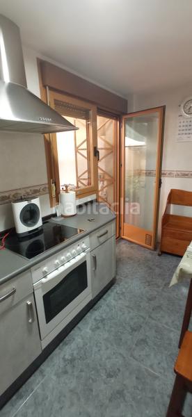 Foto 2c54445a-b5db-4bca-82f1-a21df45c457f. Casa amb calefacció aparcament a Casco Antiguo Cáceres