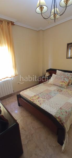 Foto b7bea8ff-343d-4db6-9e0a-5f1d5b4fd4a0. Casa amb calefacció aparcament a Casco Antiguo Cáceres