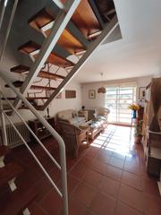 Reihenhaus in Ruta de la Plata. Adosado en castellanos